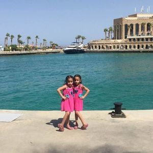 Meet your Posher, Christine